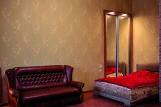 Апартаменты DneprApartments Днепр Апартаменты-студио по адресу: улица Карла Либкнехта, 4B-1